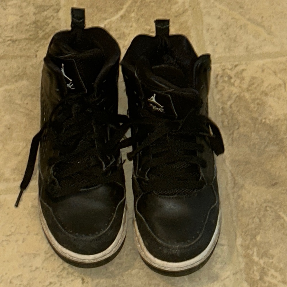Nike Boys Air Jordan SC 3 629942-008 Black Basketball Shoes Sneakers Size 6Y